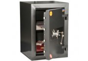 Сейф Bastion 67 T